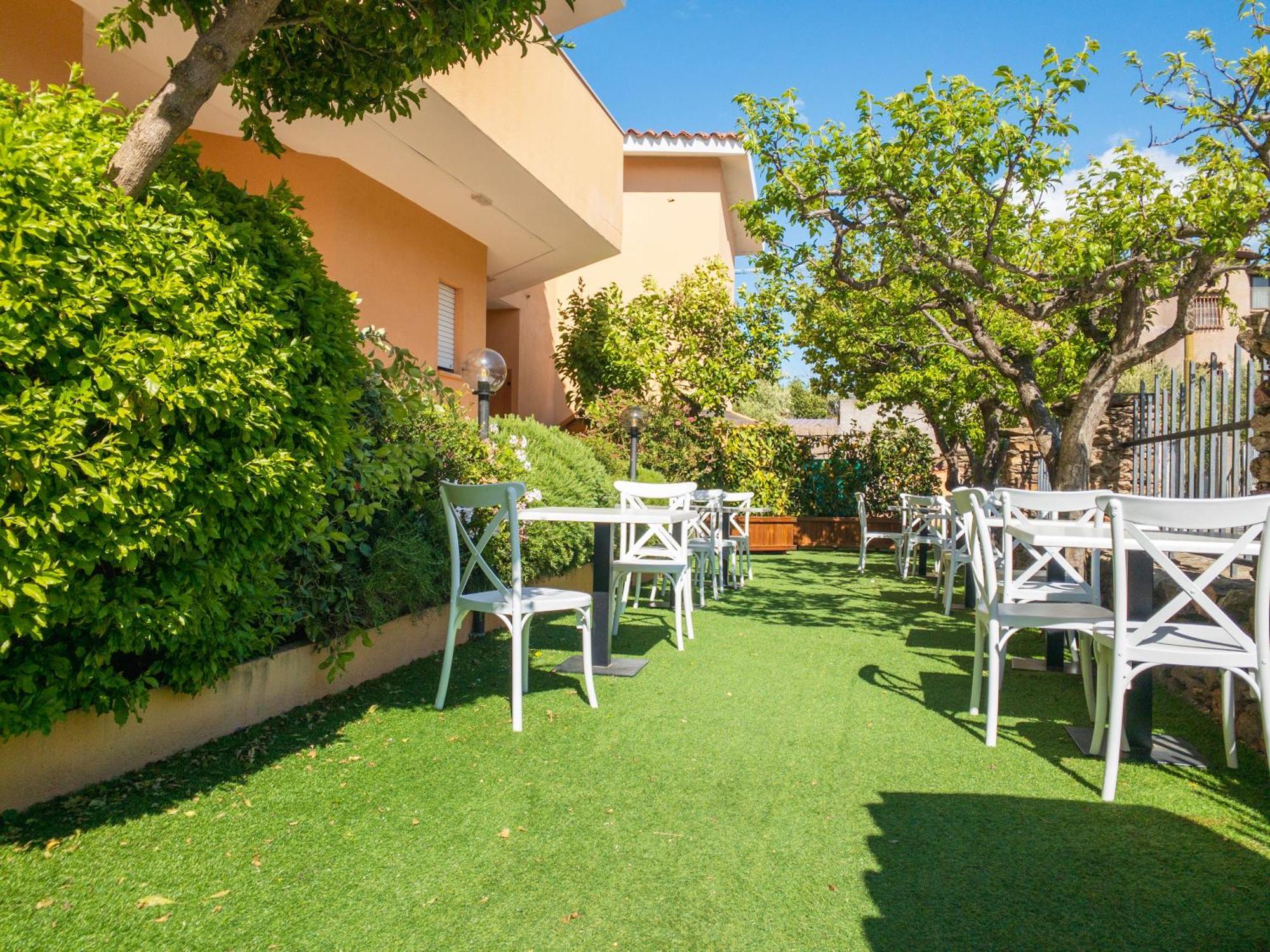 Hotel Donatella Posada  Bagian luar foto